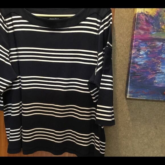 NWOT Studio Works Brand Navy & White  Short Sleeve Top - Picture 3 of 7